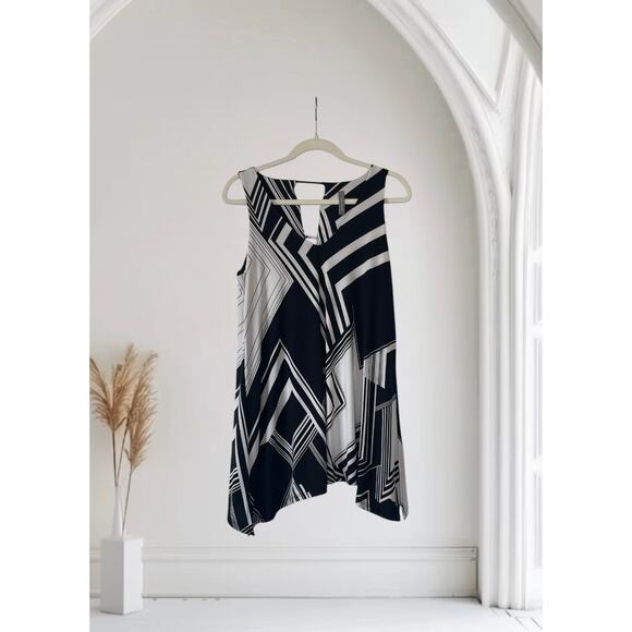 Woman’s Last Tango Tunic Sleeveless Black White Medium - Picture 1 of 9